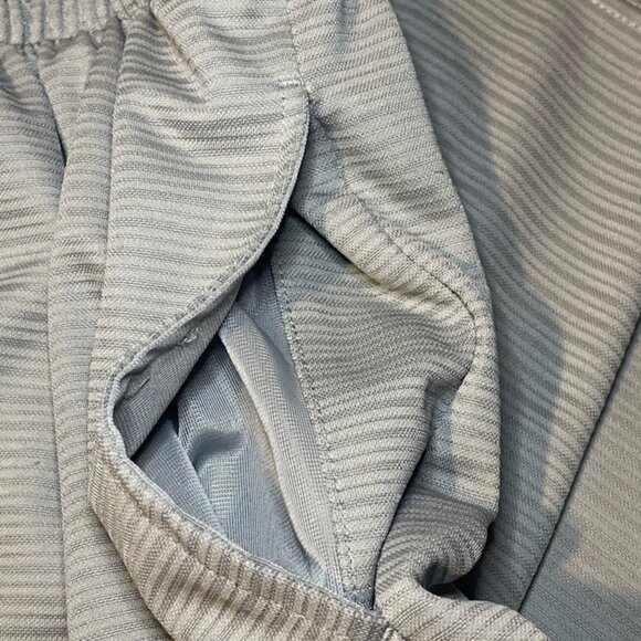 BCG MEN GRAY Basketball  SHORTS Polyester Elastic Waist SIZE XL - Picture 2 of 5